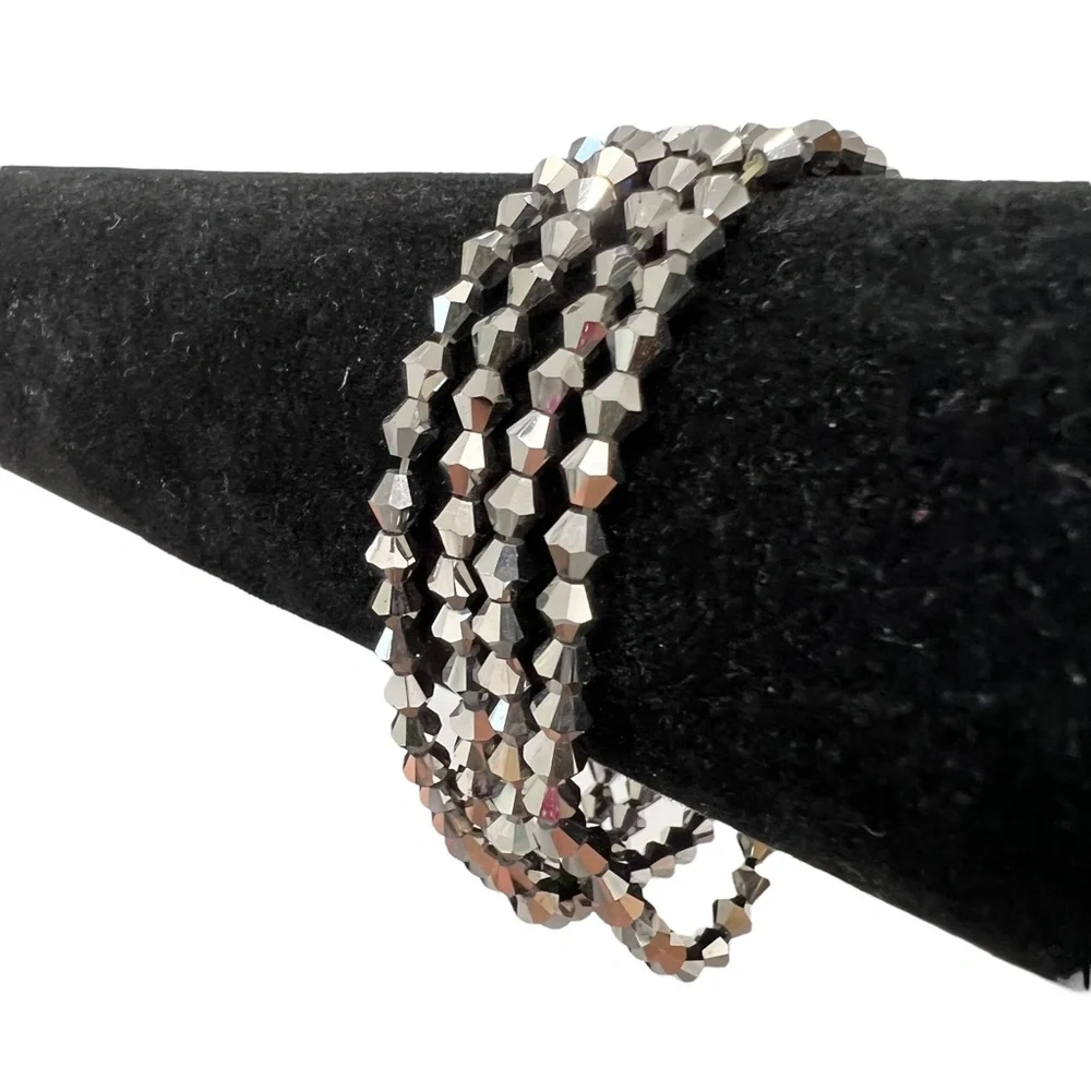 VINTAGE SILVER MIRRORED FACETED AURORA BOREALIS STRETCH BRACELET - SET OF 4